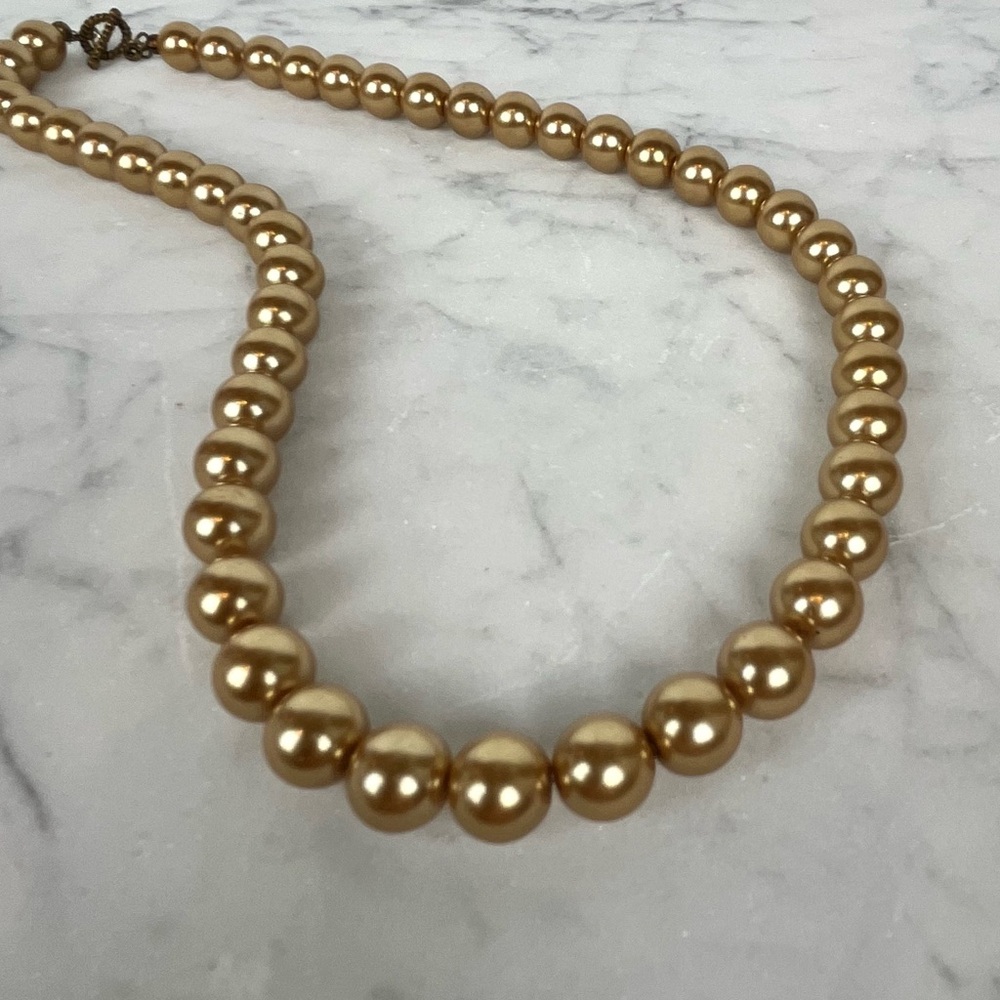 Beaded Necklace with Toggle Clasp